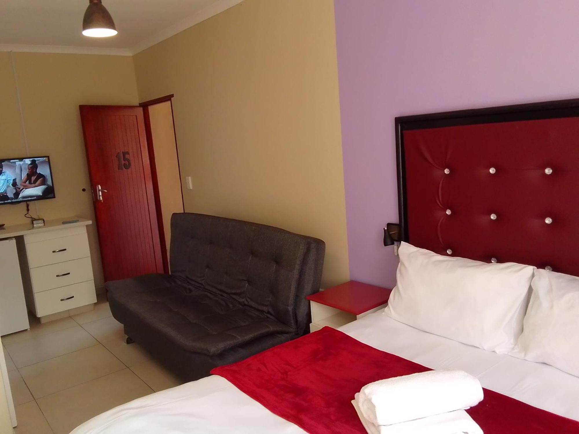 Emampingeni Lodge Bizana Экстерьер фото