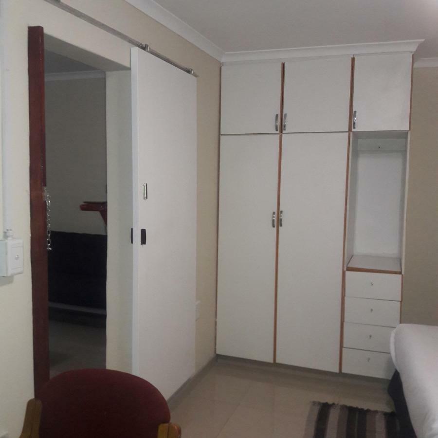 Emampingeni Lodge Bizana Экстерьер фото